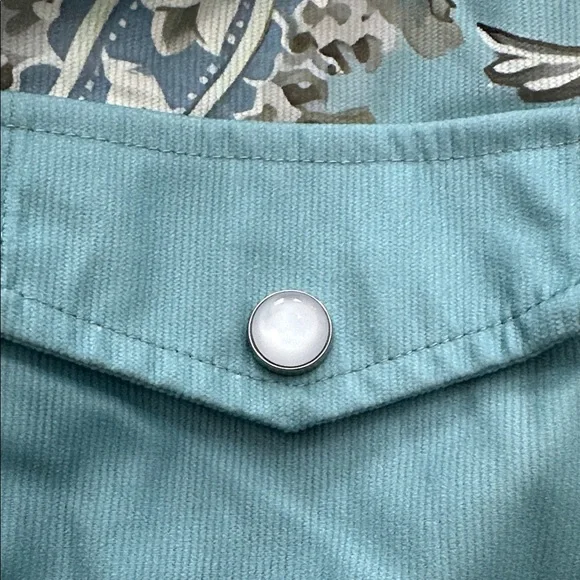 New Floral Paisley Button-Up Blouse - Picture 5 of 5